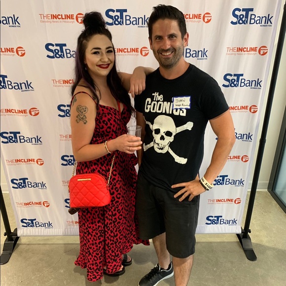 Meet your Posher, Krystle - Picture 2 of 6